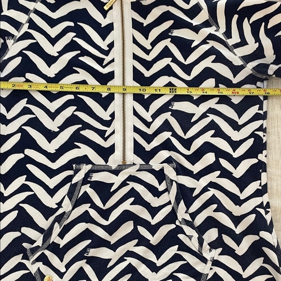 Lilly Pulitzer Navy and White Quarter Zip - Picture 10 of 11